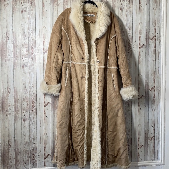 Weather NEVER WORN Long Fur lining EXTRA long Coat - Picture 1 of 8